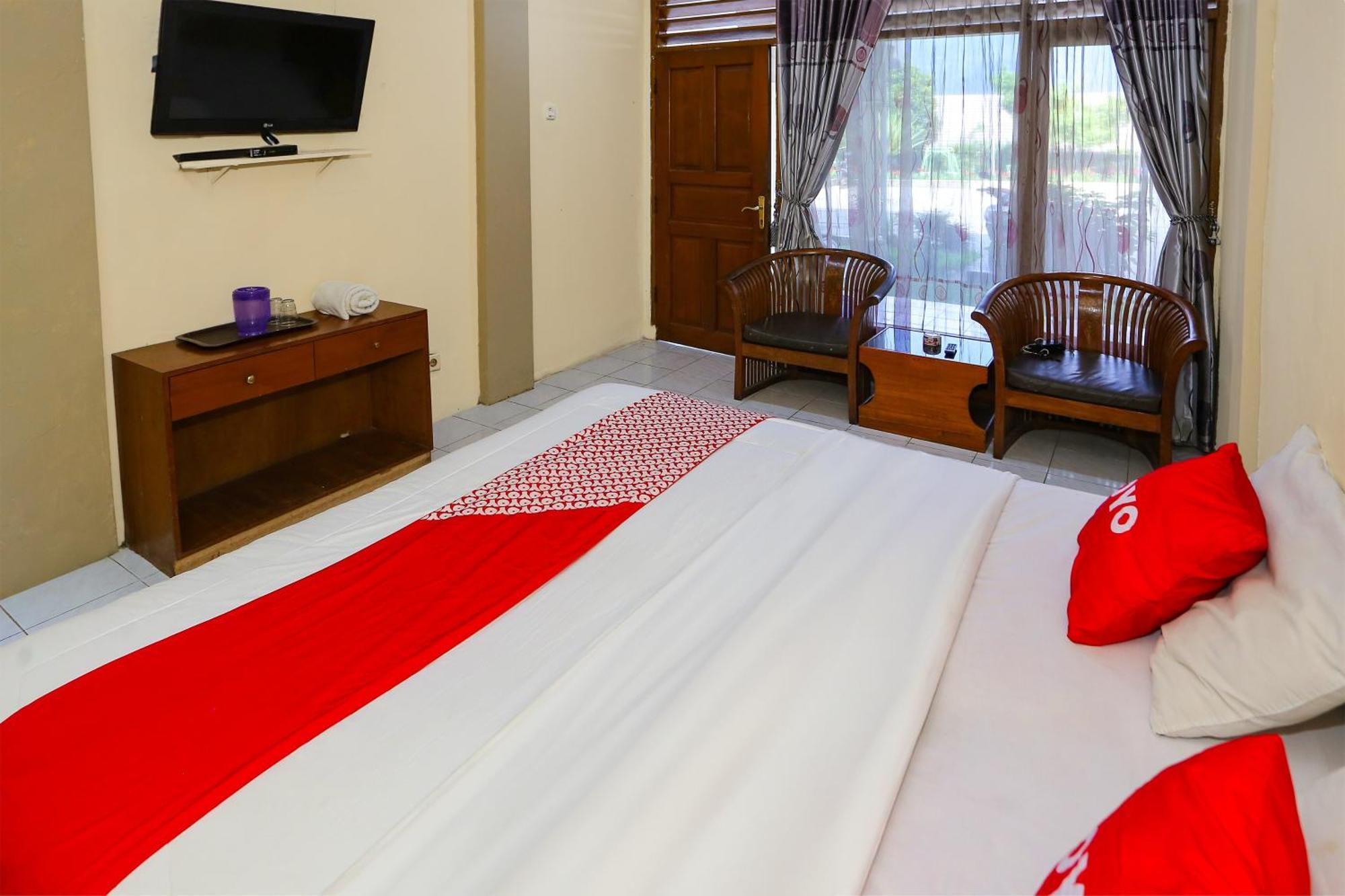 Capital O 93349 Hotel Gondangdia 보고르 외부 사진